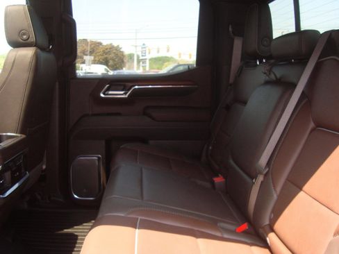 Used 2024 GMC Sierra 1500 Denali w/ Technology Package image 44