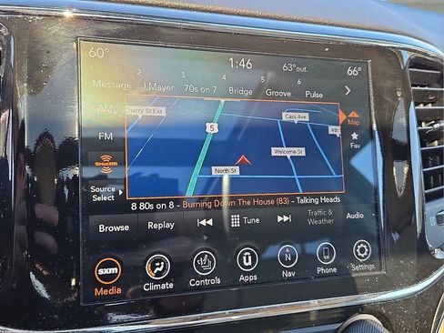 Used 2021 Jeep Grand Cherokee Limited w/ Luxury Group II image 20