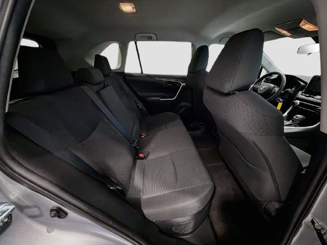 Certified 2021 Toyota RAV4 LE AWD/4WD image 22