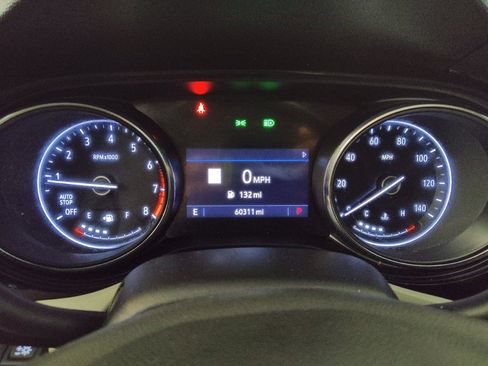 Used 2020 Buick Encore GX Select w/ Advanced Technology Package FWD image 23