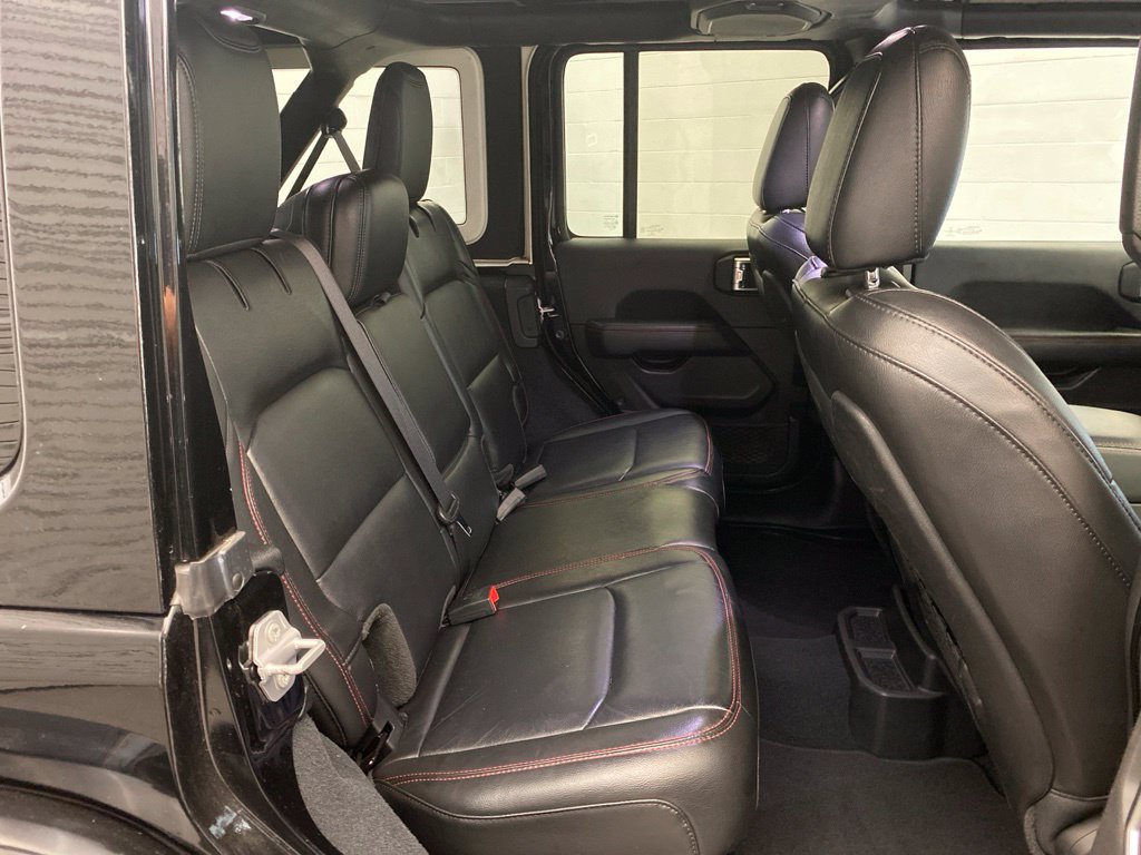 Used 2022 Jeep Wrangler Unlimited Rubicon AWD/4WD image 25