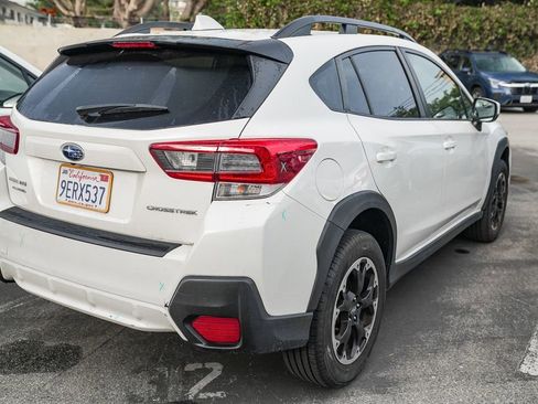 Used 2023 Subaru Crosstrek 2.0i Premium image 5