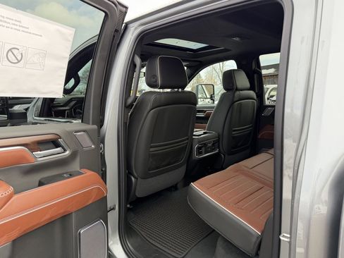 New 2026 GMC Sierra 2500 Denali Ultimate image 11