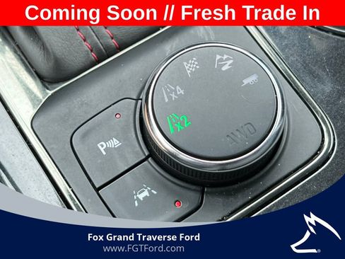 Used 2022 Chevrolet Blazer RS w/ Enhanced Convenience Package AWD/4WD image 30