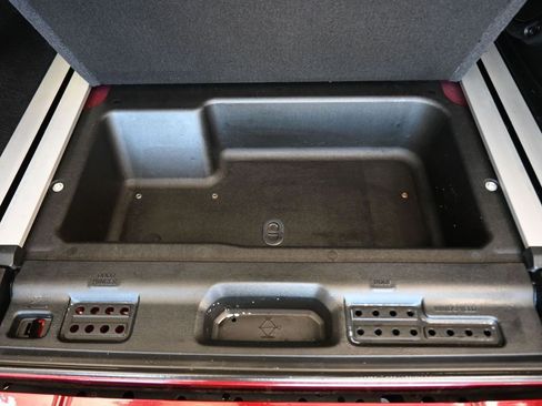 Used 2021 Jeep Wrangler Unlimited Sahara image 48