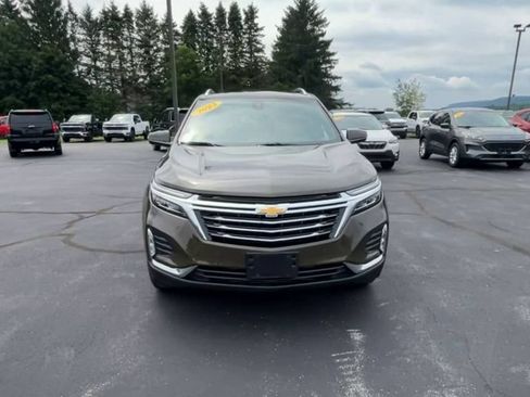 Used 2023 Chevrolet Equinox Premier w/ LPO, Floor Liner Package AWD/4WD image 3