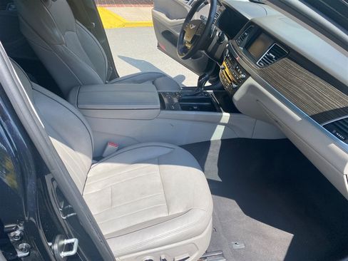 Used 2015 Hyundai Genesis 3.8 w/ Option Group 02 RWD image 13