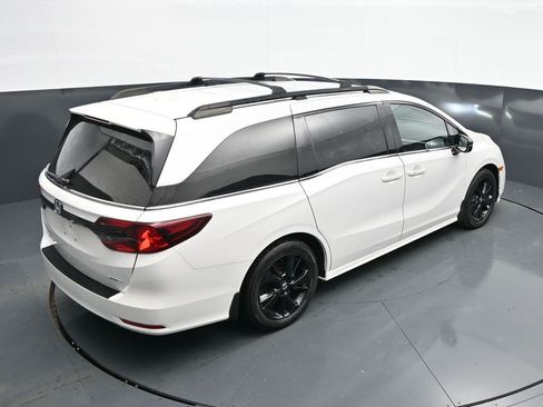 Used 2023 Honda Odyssey Sport image 19