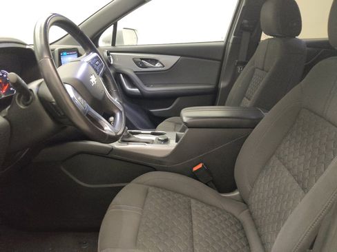 Used 2020 Chevrolet Blazer LT FWD image 17