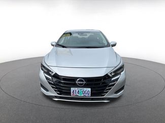 Used 2025 Nissan Versa SV video 2