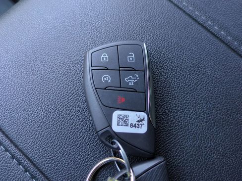 Used 2024 Chevrolet Silverado 1500 LT AWD/4WD image 29