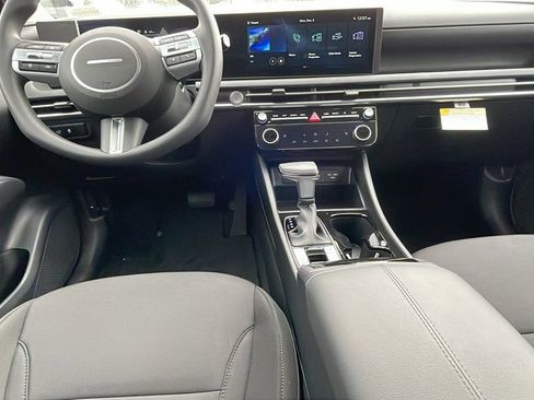 New 2026 Hyundai Tucson SEL image 17