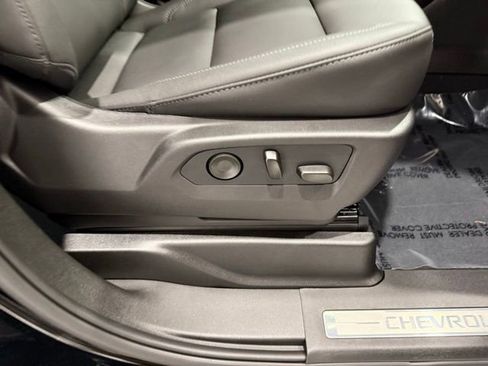 New 2026 Chevrolet Suburban LT w/ Comfort Package image 23