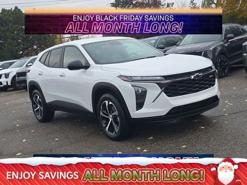 Used 2024 Chevrolet Trax RS w/ Driver Confidence Package image 8