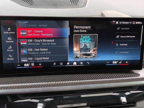 Used 2025 BMW X7 M60i AWD/4WD image 22