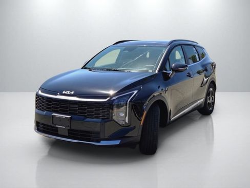 New 2026 Kia Sportage EX FWD image 8