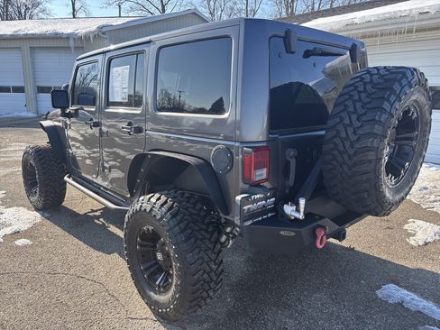 Used 2016 Jeep Wrangler Backcountry image 8