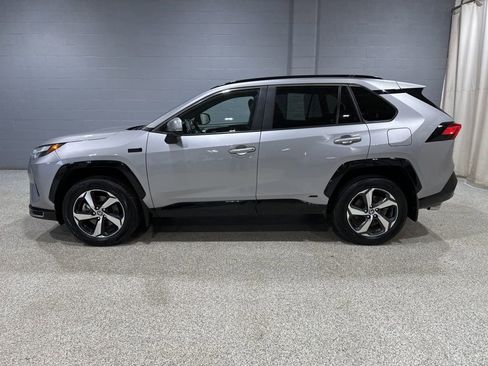 Certified 2023 Toyota RAV4 SE image 5