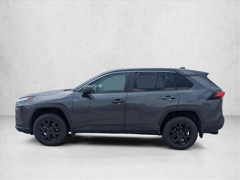 Used 2023 Toyota RAV4 LE FWD image 8