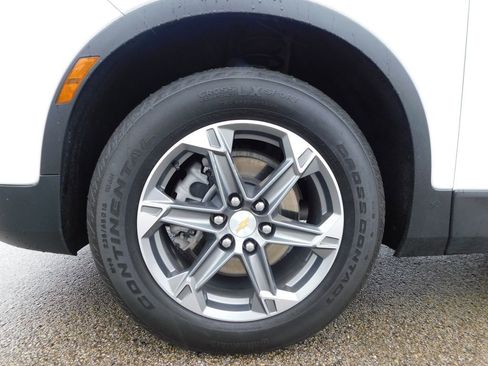 Used 2023 Chevrolet Blazer LT w/ Convenience Package FWD image 10