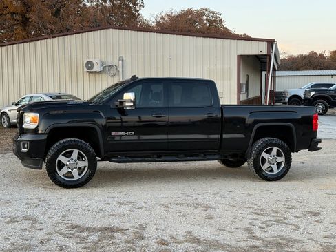 Used 2018 GMC Sierra 2500 SLT w/ Duramax Plus Package image 7