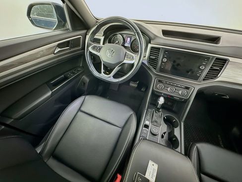 Used 2020 Volkswagen Atlas Cross Sport SE AWD/4WD image 9