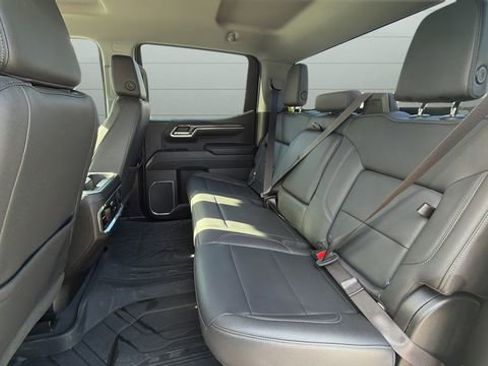 Used 2024 Chevrolet Silverado 1500 LTZ image 18