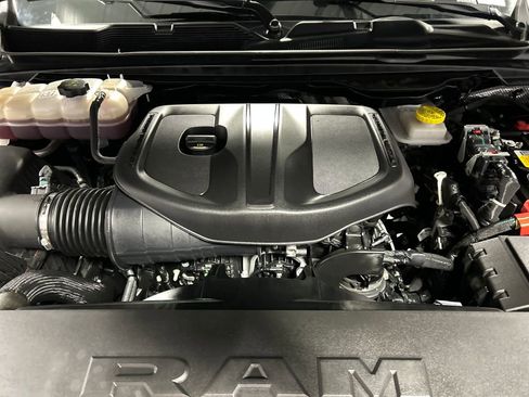 Used 2025 RAM 1500 Big Horn AWD/4WD image 26