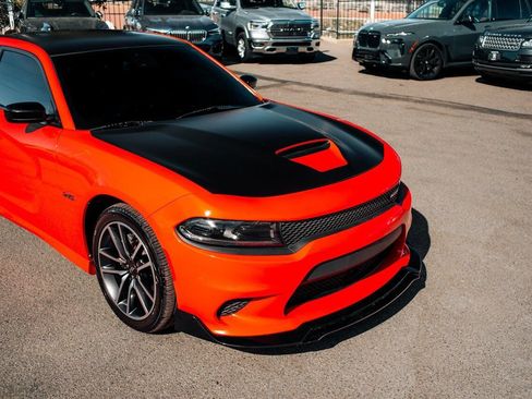 Used 2023 Dodge Charger R/T w/ Technology Group RWD image 12