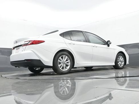 New 2026 Toyota Camry LE FWD image 24
