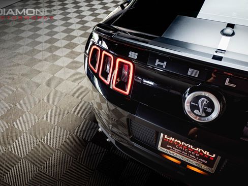 Used 2013 Ford Mustang Shelby GT500 RWD image 75