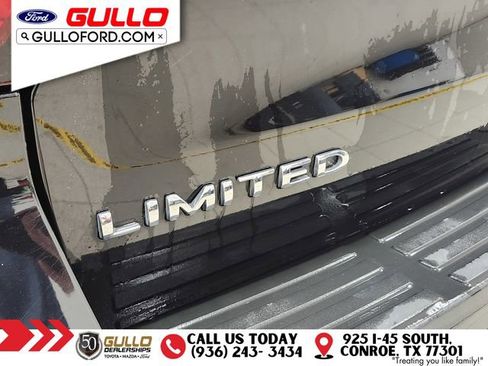 Used 2023 Ford Expedition Max Limited image 8