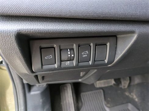 Used 2021 Subaru Outback Premium image 16