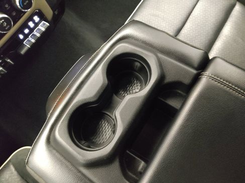 Used 2019 RAM 1500 Laramie image 26