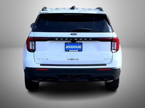 New 2026 Ford Explorer Active image 6