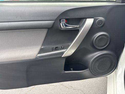 Used 2016 Scion tC FWD image 21