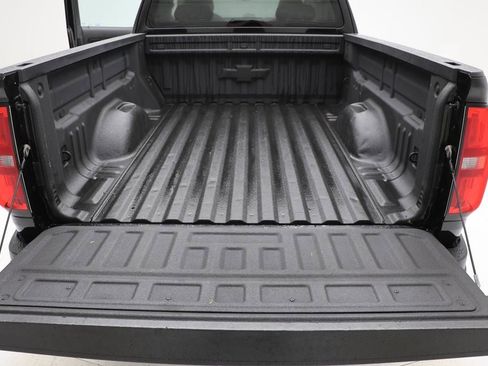 Used 2016 Chevrolet Colorado LT w/ Midnight Edition image 11