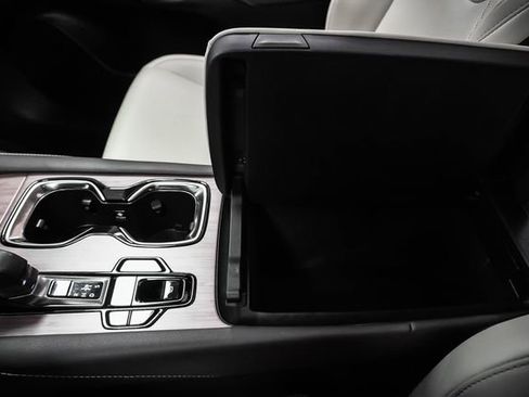 Certified 2024 Lexus RX 350h w/ Convenience Package image 18