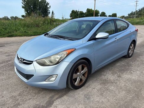 Used 2013 Hyundai Elantra GLS w/ Preferred Pkg FWD image 1
