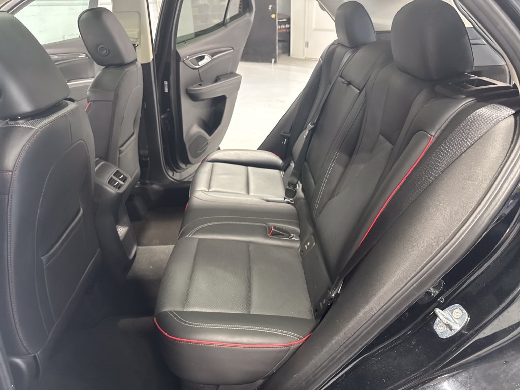 Used 2023 Buick Envision Essence w/ Sport Touring Package FWD image 41