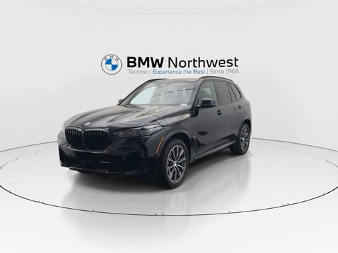 New 2026 BMW X5 xDrive40i w/ M Sport Package AWD/4WD image 9