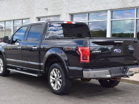 Used 2015 Ford F150 Lariat w/ Equipment Group 502A Luxury AWD/4WD image 10