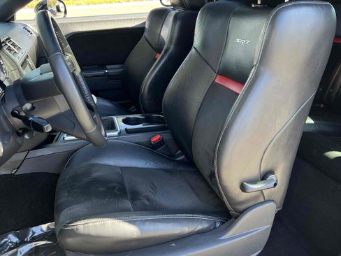 Used 2010 Dodge Challenger SRT8 w/ SRT Option Group II image 32