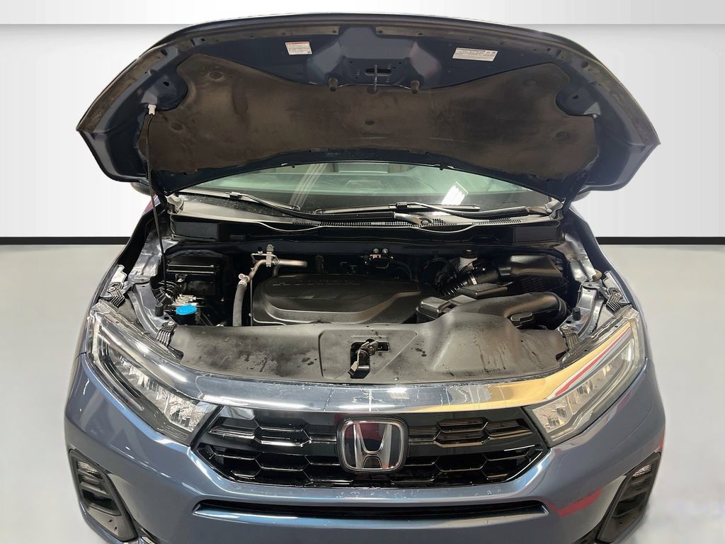 Used 2025 Honda Odyssey Touring image 33