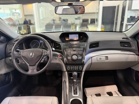 Used 2018 Acura ILX FWD image 20