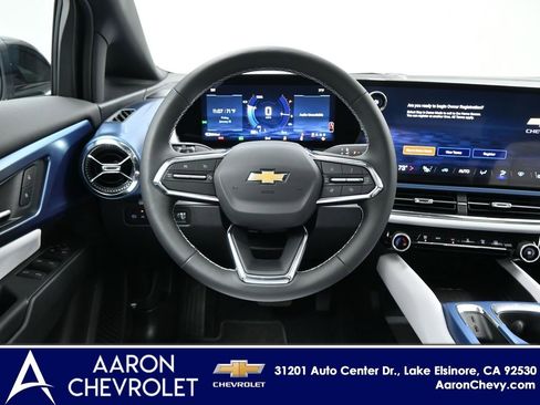 New 2026 Chevrolet Equinox EV LT image 39