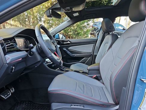 Certified 2025 Volkswagen Jetta GLI Autobahn image 14