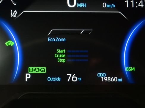 Used 2024 Toyota RAV4 XLE w/ Convenience Package AWD/4WD image 26