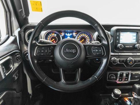 Used 2019 Jeep Wrangler Sport AWD/4WD image 15