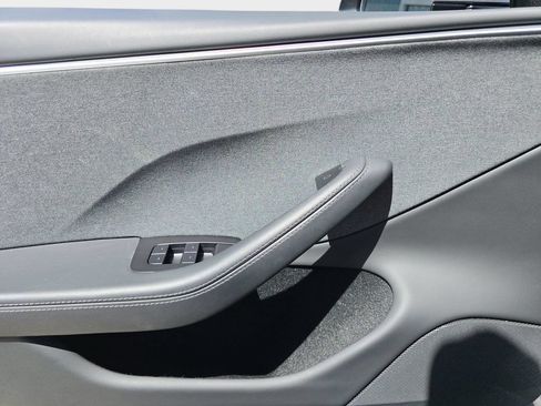 Used 2025 Tesla Model 3 Long Range RWD image 21